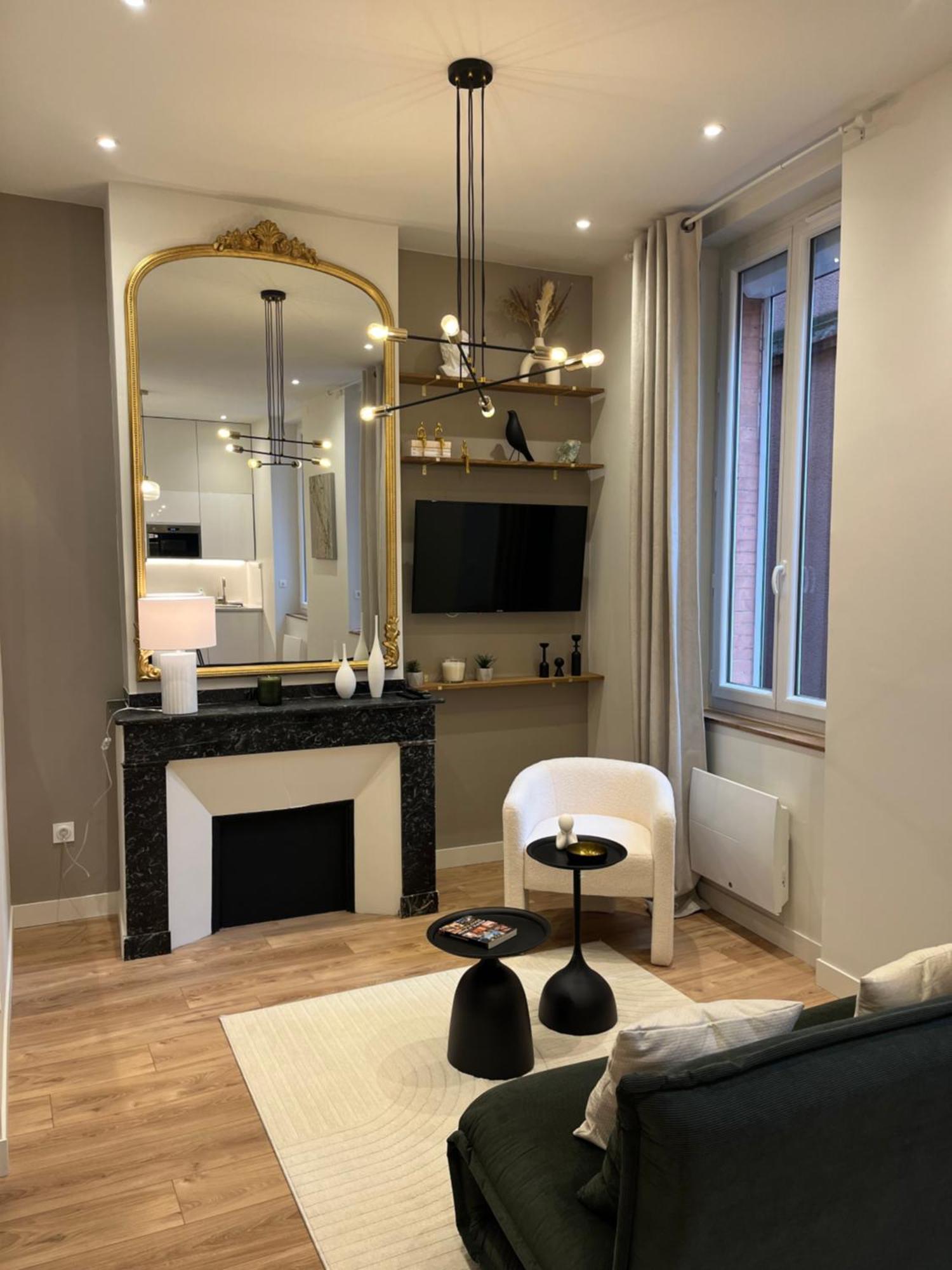 L'Elegant - Capitole Apartment Тулуза Екстериор снимка